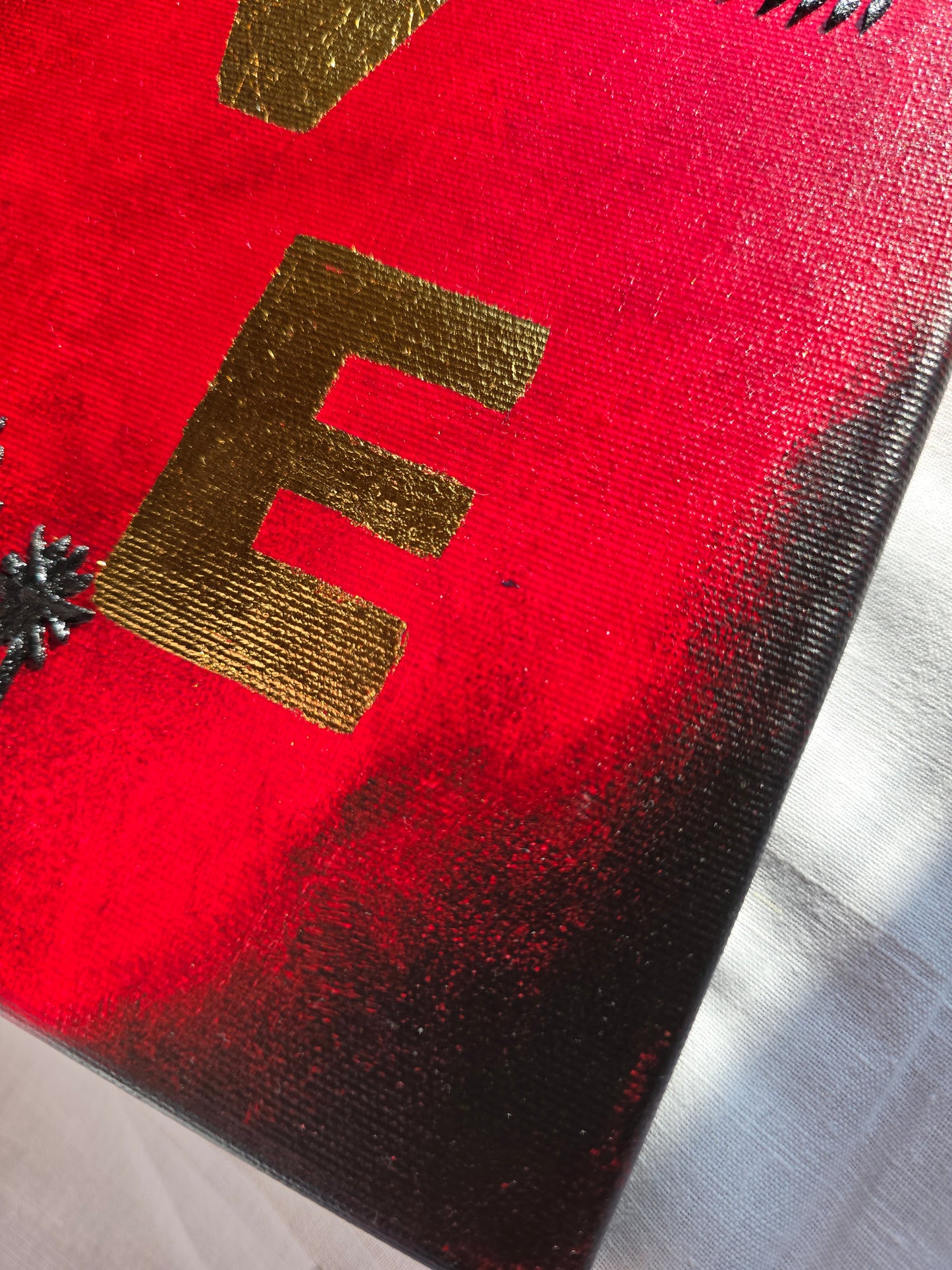 Gold Leaf LOVE Painting: Red & Black Floral Canvas Art (30x40cm)