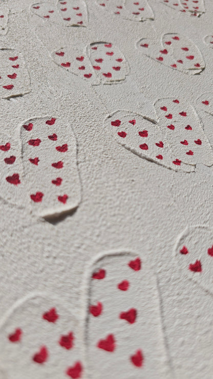 Textured Heart Painting: Minimalist Acrylic Canvas Art