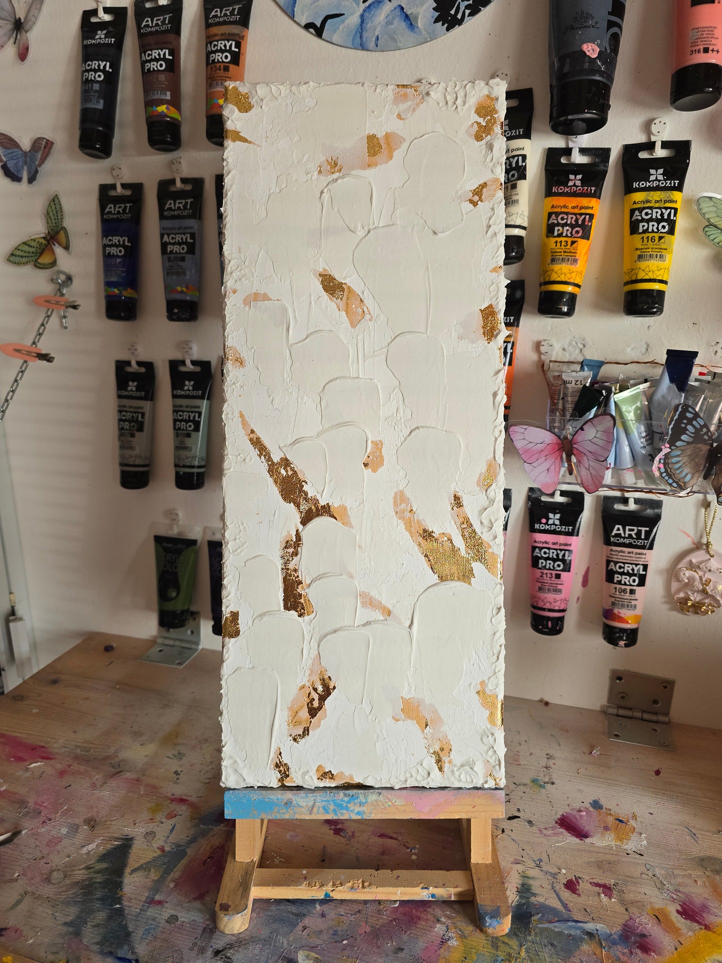 Original minimalistic structured art with gold leafs